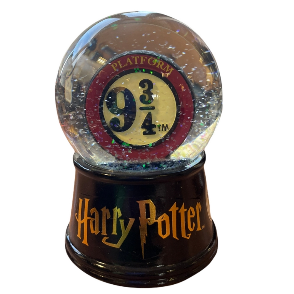 Harry Potter Collectible Water Globe
